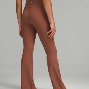 Lululemon Groove super-high-rise flared pant nulu